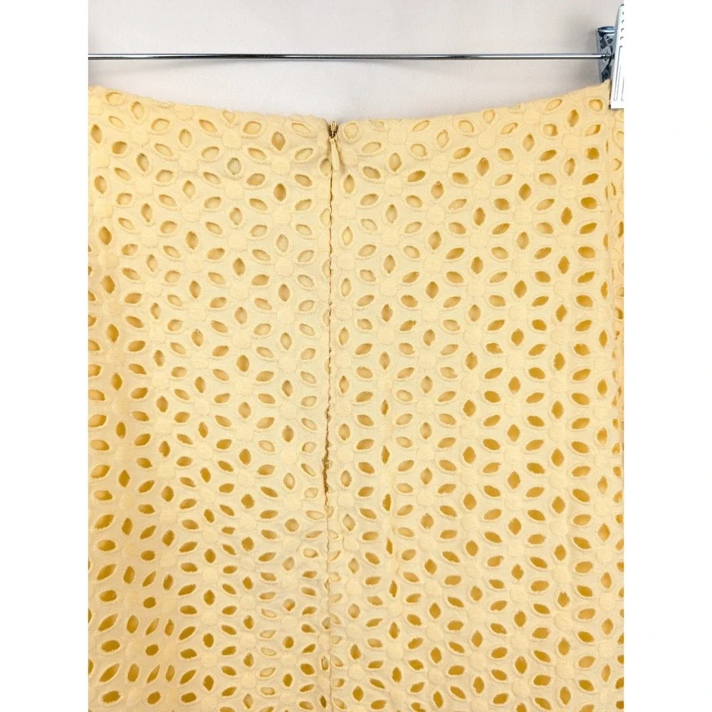 Vintage Floral Eyelet 100% Cotton Skirt Size S Yellow Preppy Coastal Pastel Euro